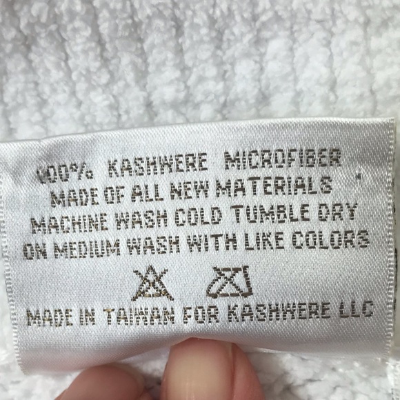 KASHWéRE Full Zip white jacket - Picture 6 of 8